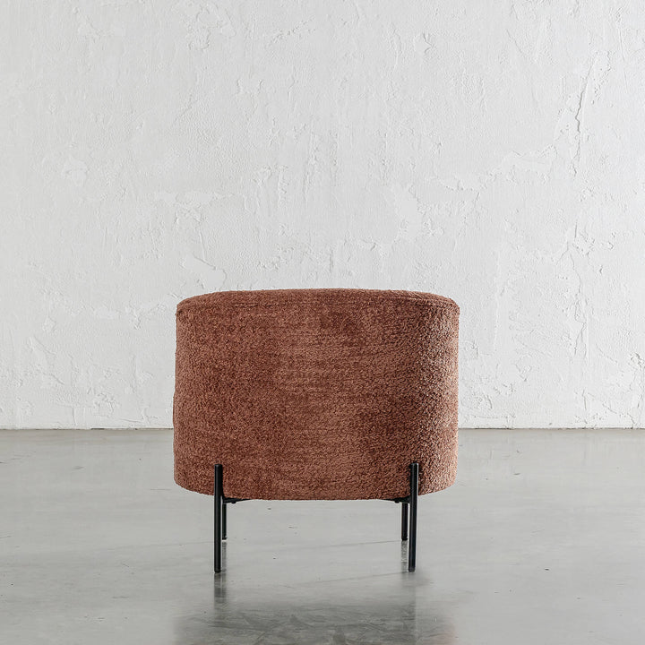 SEVILLA MODERNA TUB CHAIR BACK  |  CARMEN RUST BOUCLE