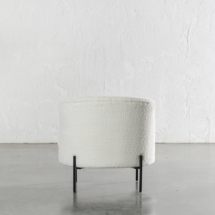 SEVILLA MODERNA TUB CHAIR BACK VIEW  |  TERRACE WHITE BOUCLE