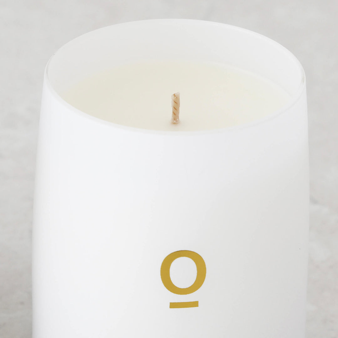SOH MELBOURNE  |  SOY WAX CANDLE  |  NEON WHITE