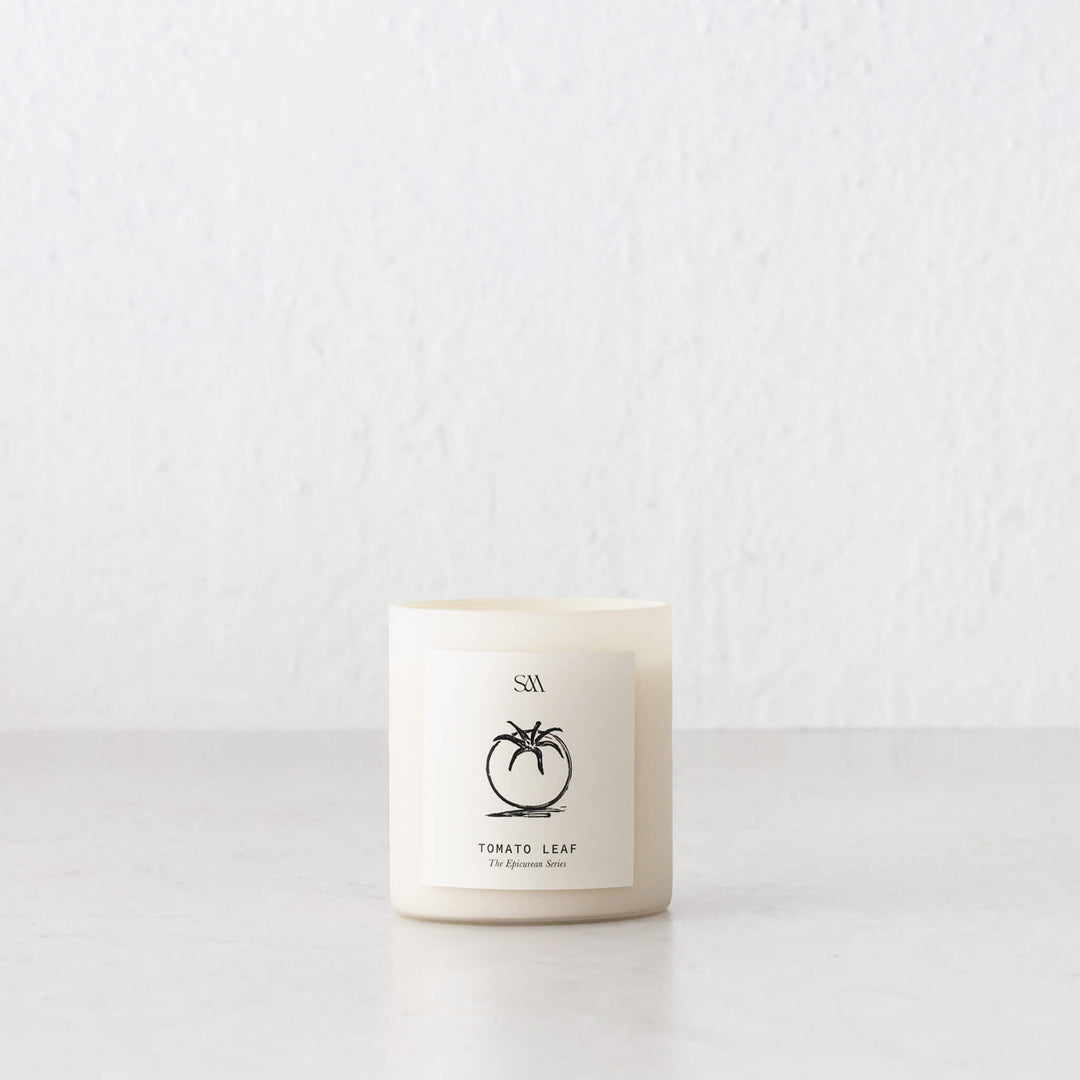 STUDIO MCKENNA  |  EPICUREAN SERIES SCENTED 325G CANDLE  |  TOMATO LEAF