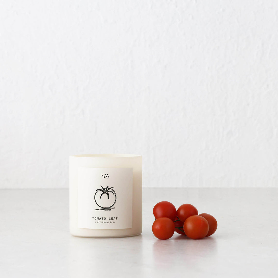 STUDIO MCKENNA  |  EPICUREAN SERIES SCENTED 325G CANDLE  |  TOMATO LEAF