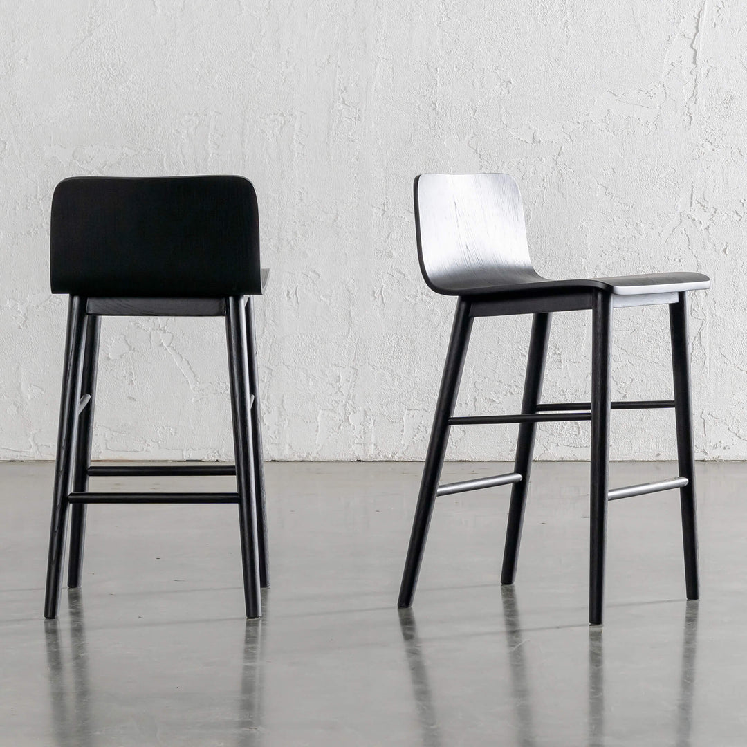 TAMIERA BAR CHAIR  |  BLACK GRAIN  | DANISH TAMI DESIGN