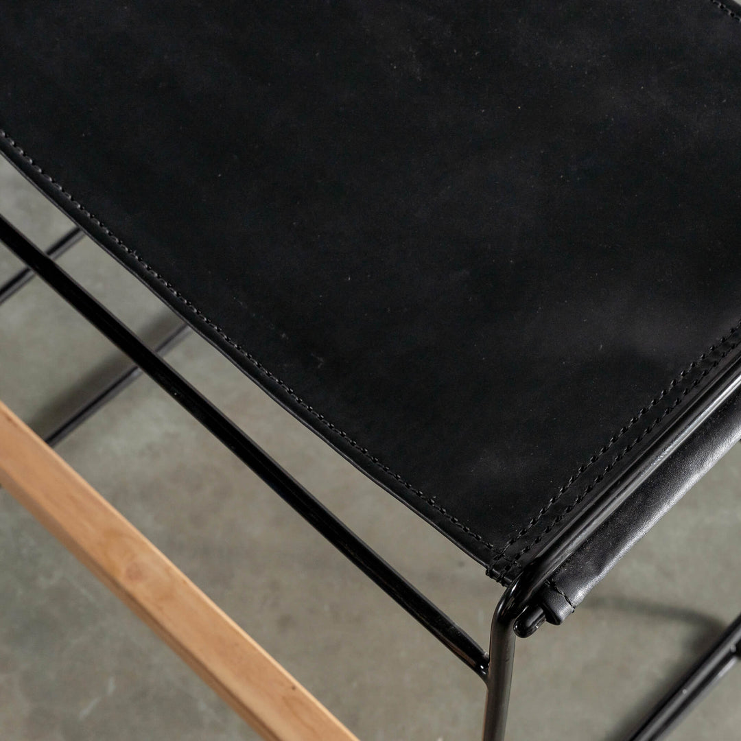 TARO BLACK LEATHER STOOL |  BLACK STEEL FRAME CLOSE UP