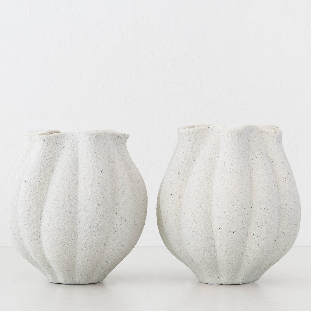 TARTU VASE BUNDLE X2  |  MEDIUM 22CM  |  CERAMIC + WHITE SAND GLAZE