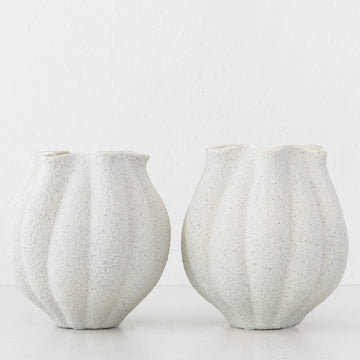 TARTU VASE BUNDLE X2  |  MEDIUM 22CM  |  CERAMIC + WHITE SAND GLAZE