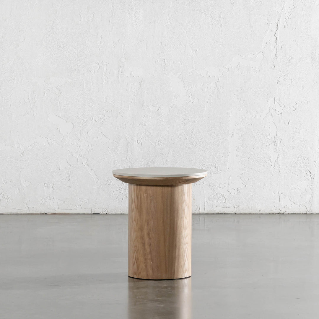 TREVELO SIDE TABLE  |  BIRCH ASH WOOD GRAIN  |  TRAVERTINE TUMBLED BEIGE CERAMICA TOP