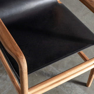 TRIENT LEATHER CARVER CHAIR  |  BLACK NOIR CLOS EUP