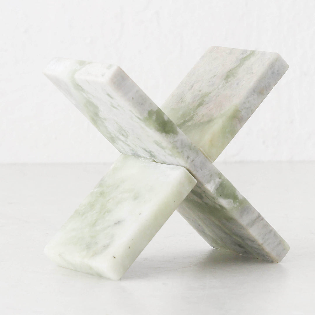 MARX MARBLE SCULPTURE TRIVET  |  17CM  |  GREEN MARBLE
