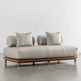 VALLE GRANDE OUTDOOR 2 SEATER  |  TRAVERTINE FOG + TEAK