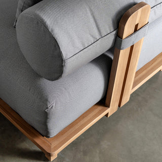 VALLE GRANDE | URBANE GREY + TEAK COLLECTION CLOSE UP