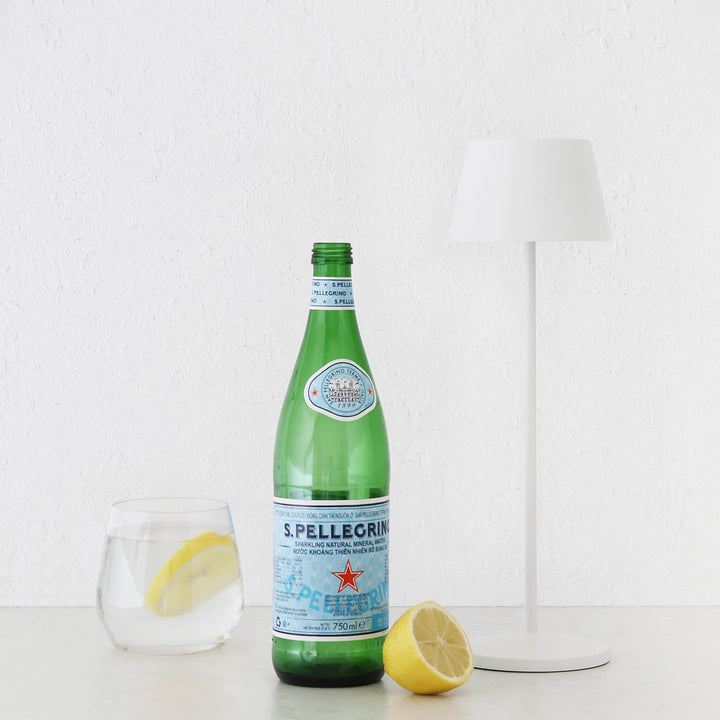 VILLEBOIS RECHARGEABLE INDOOR/OUTDOOR LED LANTERN  |  MATTE WHITE