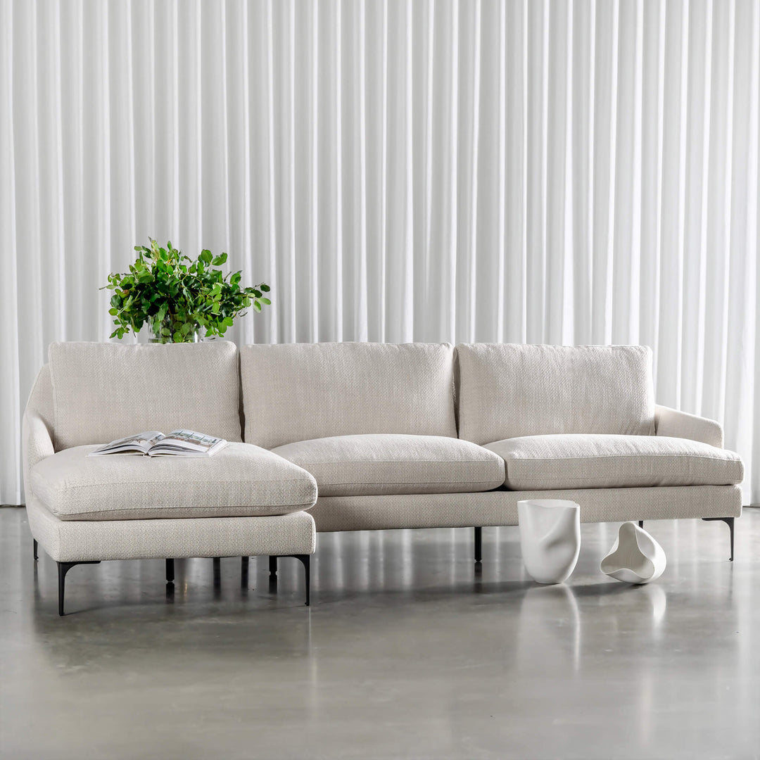 VITTORIA MODULAR SOFA LOUNGE  |  CHALKSTONE WEAVE