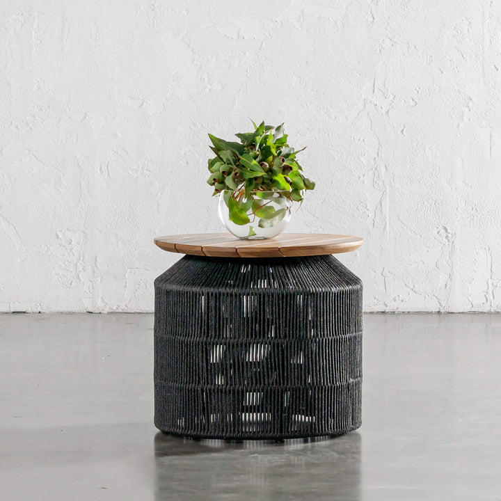 VALLECITO SIDE TABLE  |  BLACK NOIR