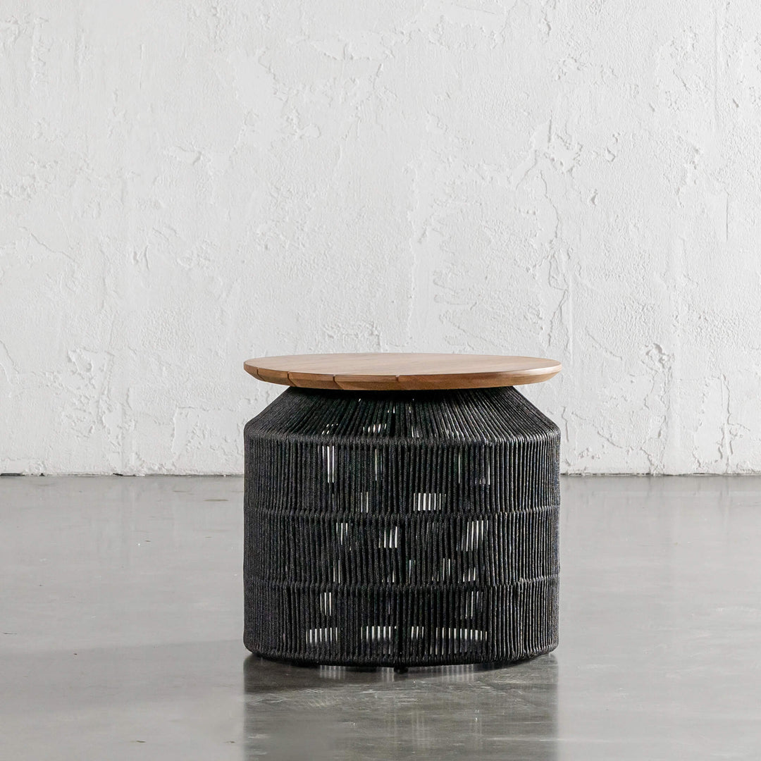 VALLECITO SIDE TABLE  |  BLACK NOIR