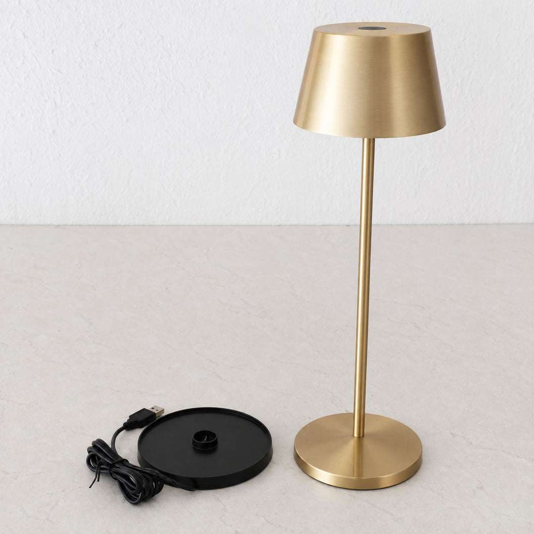 VILLEBOIS RECHARGEABLE INDOOR/OUTDOOR LED LANTERN  |  ANTIQUE BRASS