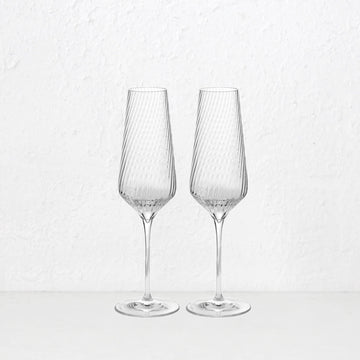WEDGWOOD  |  VERA WANG SWIRL CHAMPAGNE FLUTE  |  SET OF 2