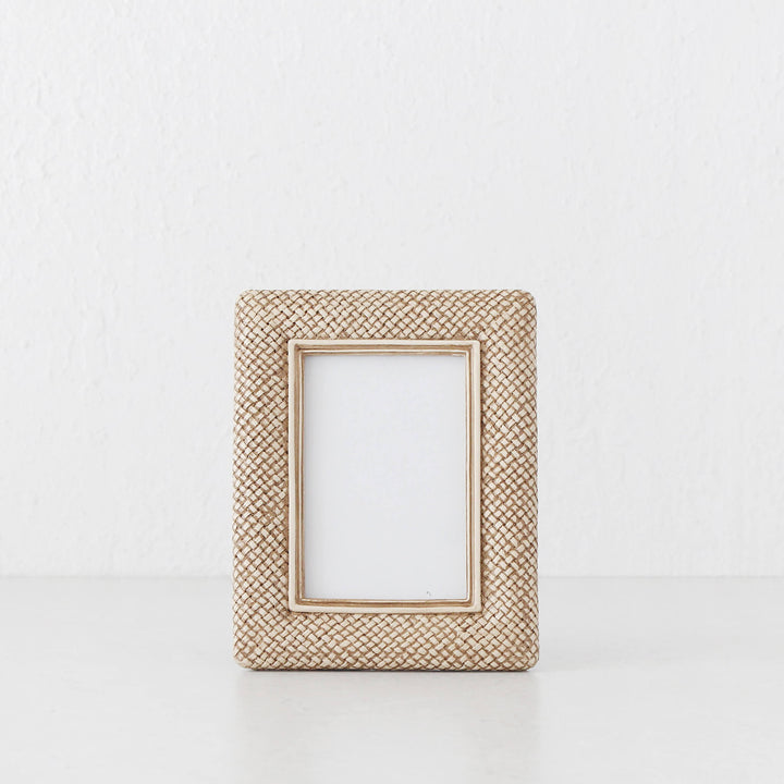 WESTPORT WEAVE PHOTO FRAME  |  4X6"  |  BEIGE CALM