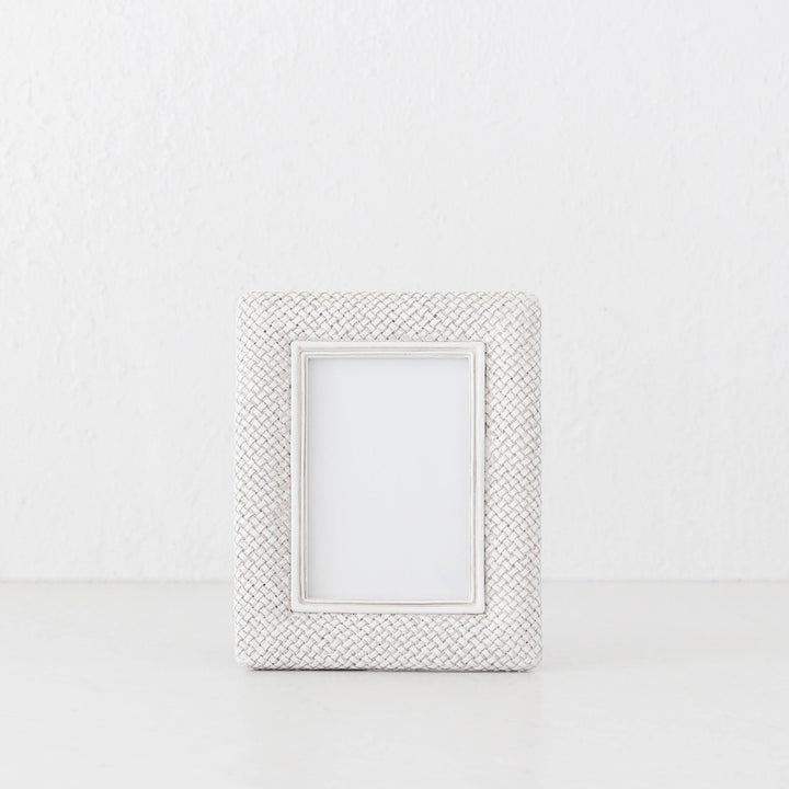 WESTPORT WEAVE PHOTO FRAME  |  4X6"  |  BERKSHIRE WHITE