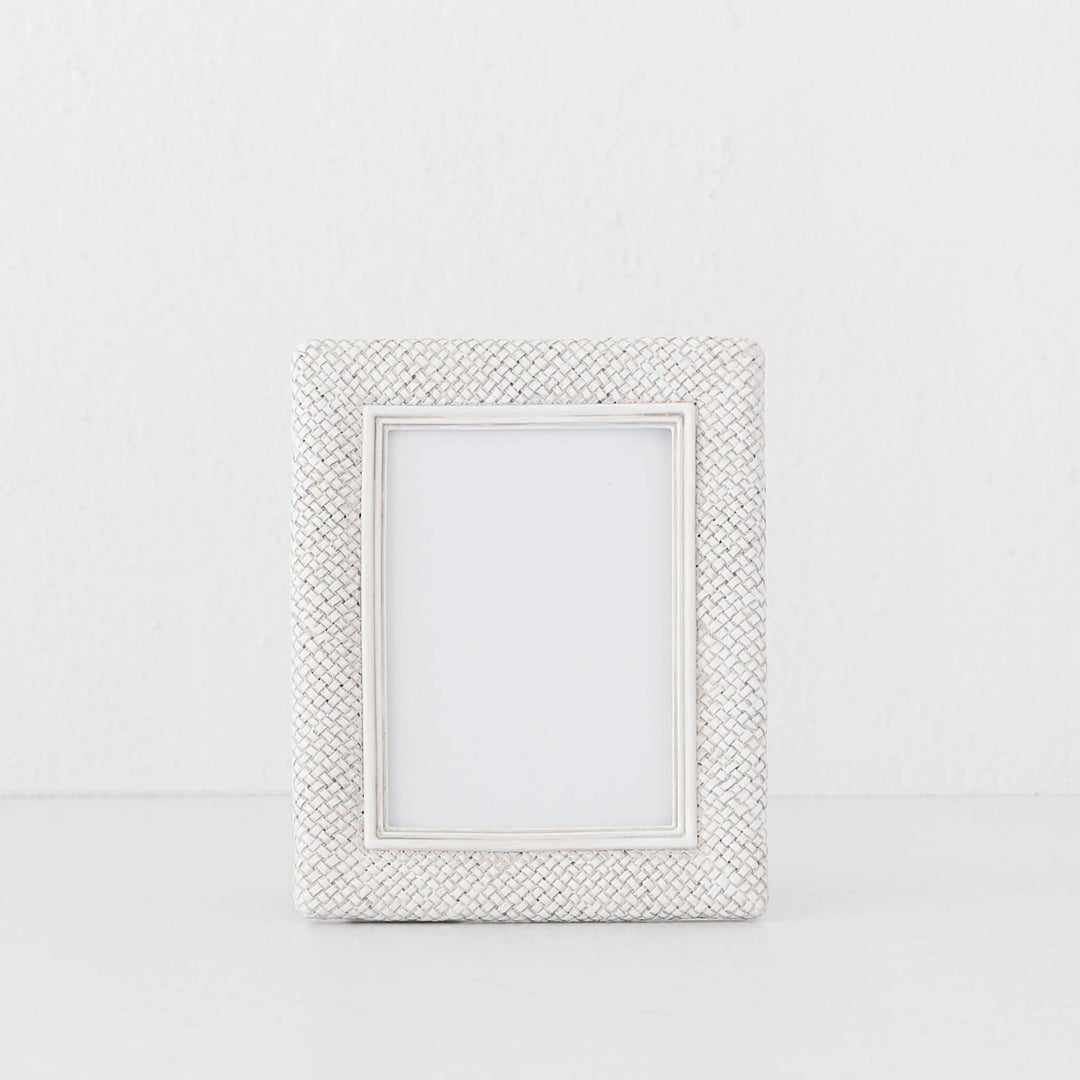 WESTPORT WEAVE PHOTO FRAME  |  5X7"  |  BERKSHIRE WHITE