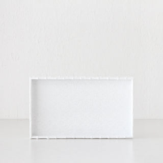 WHITE WEAVE SERVING TRAY