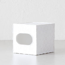 WHITE WEAVE TISSUE BOX COVER  |  SQUARE