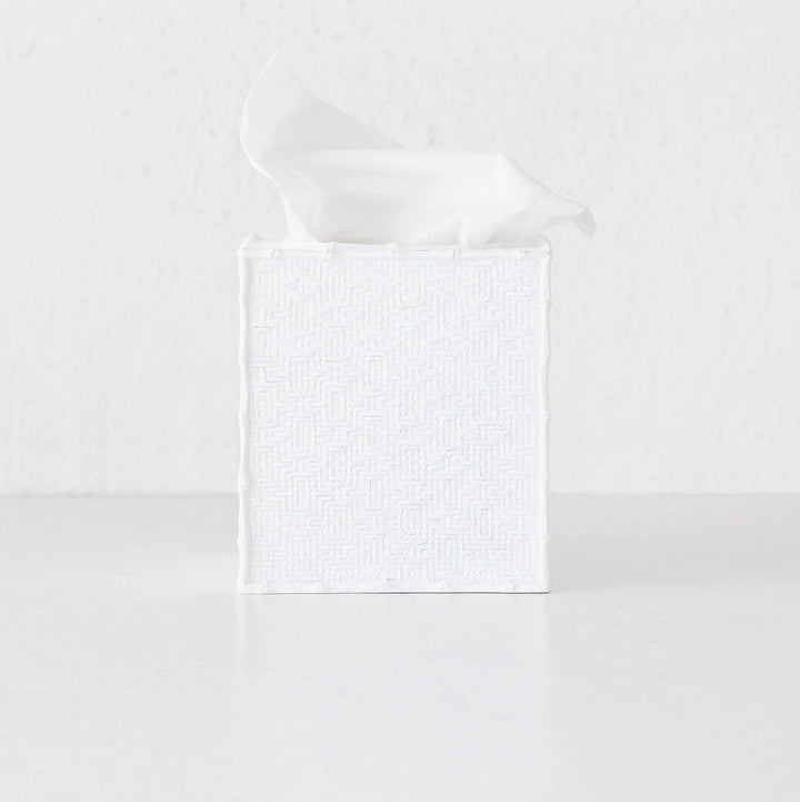 WHITE WEAVE TISSUE BOX COVER | SQUARE