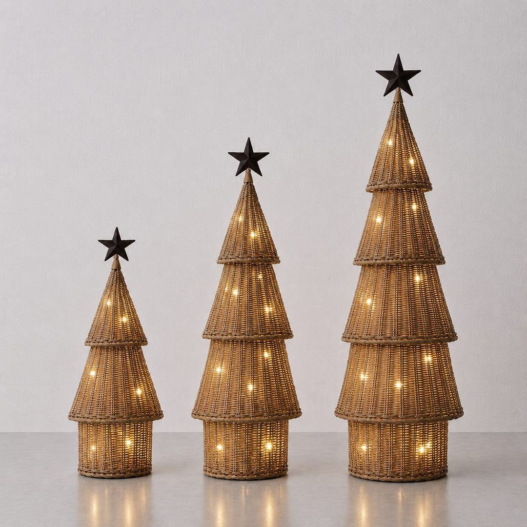 WICKER LED CHRISTMAS TREE  |  PINE BARK NATURAL  |  WARM WHITE LED