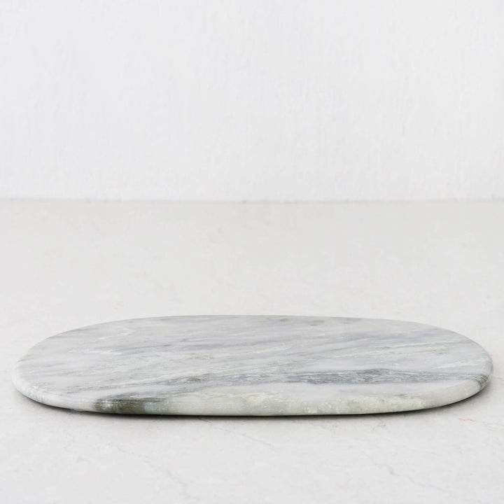XENA OVAL MARBLE SERVING BOARD  |  38CM  |  GREEN MARBLE