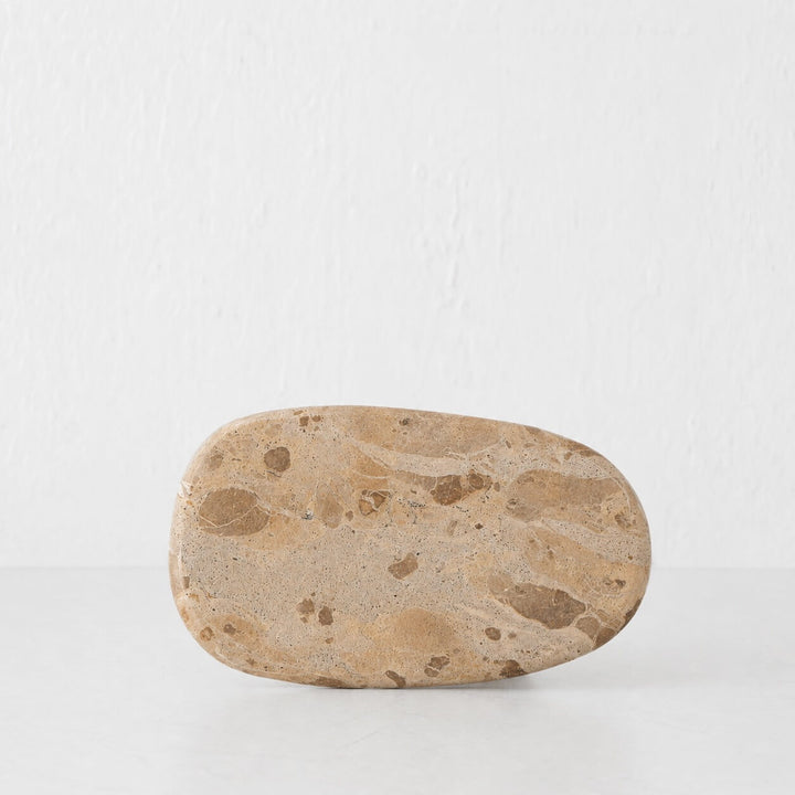 XENA SERVING BOARD  |  24CM  |  CAPRI BEIGE MARBLE