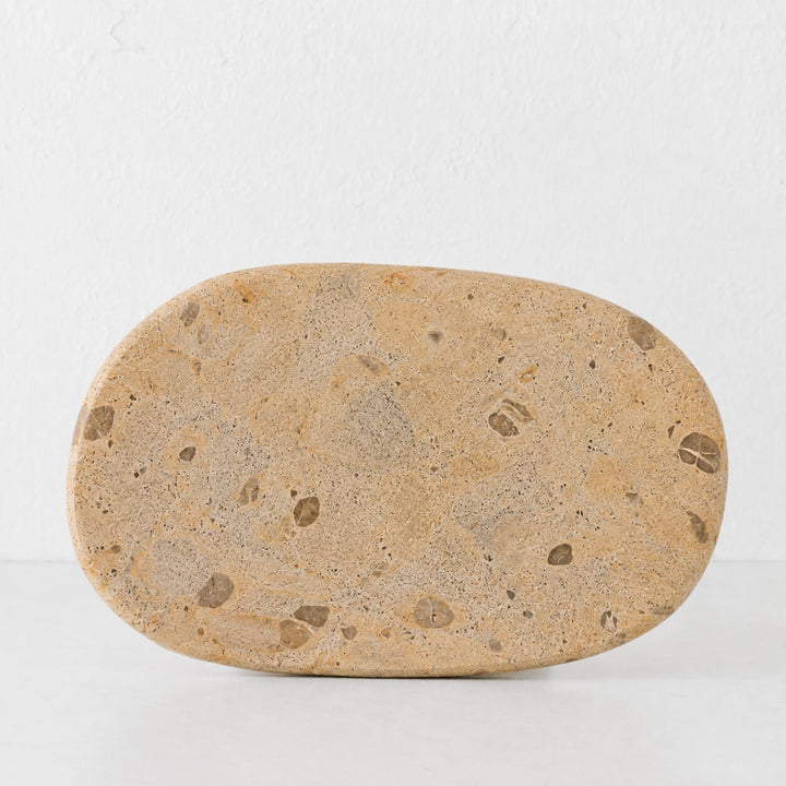 XENA SERVING BOARD  |  38CM  |  CAPRI BEIGE MARBLE