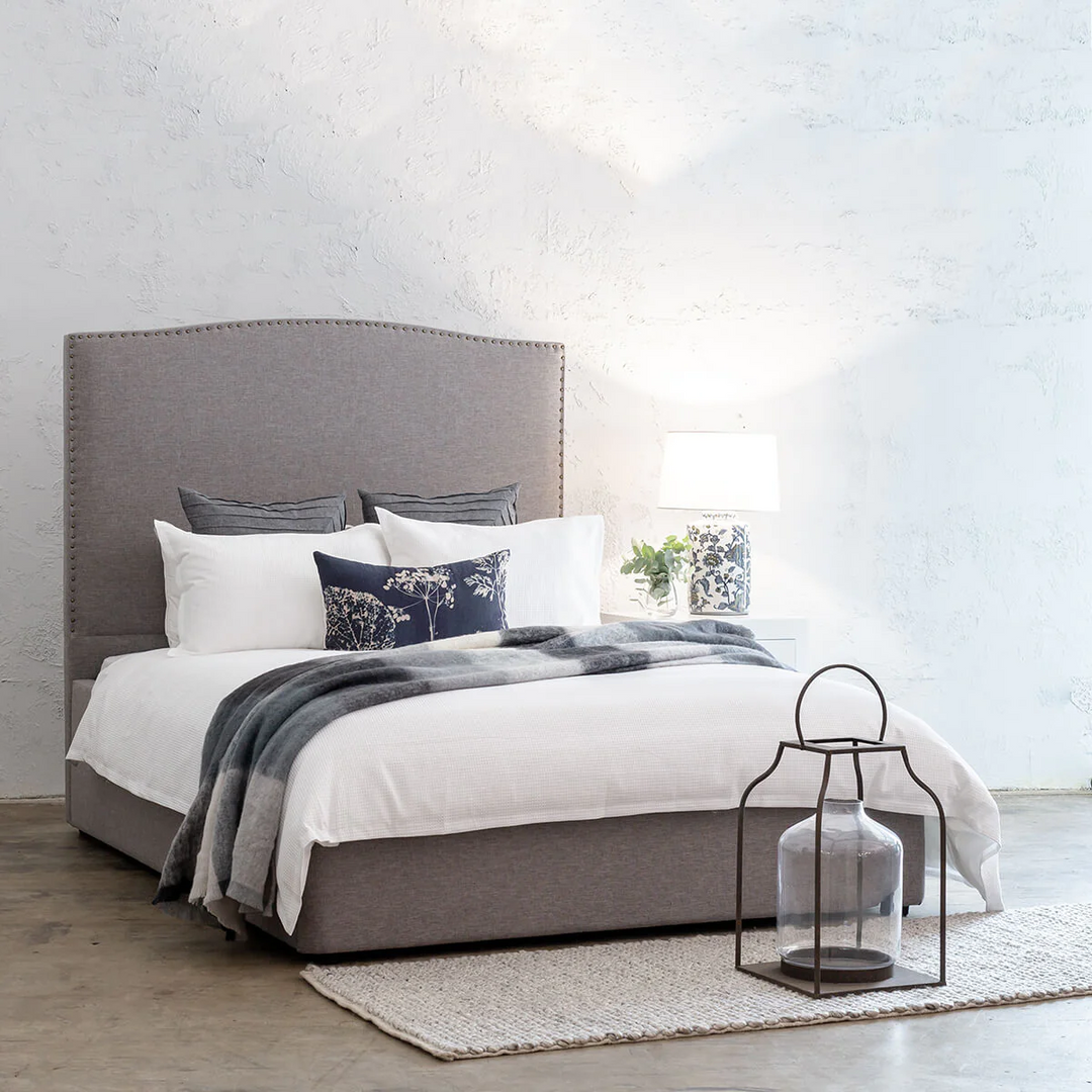 AVALON BED WITH STUDDED CURVE FRAME  |  GREY LINEN