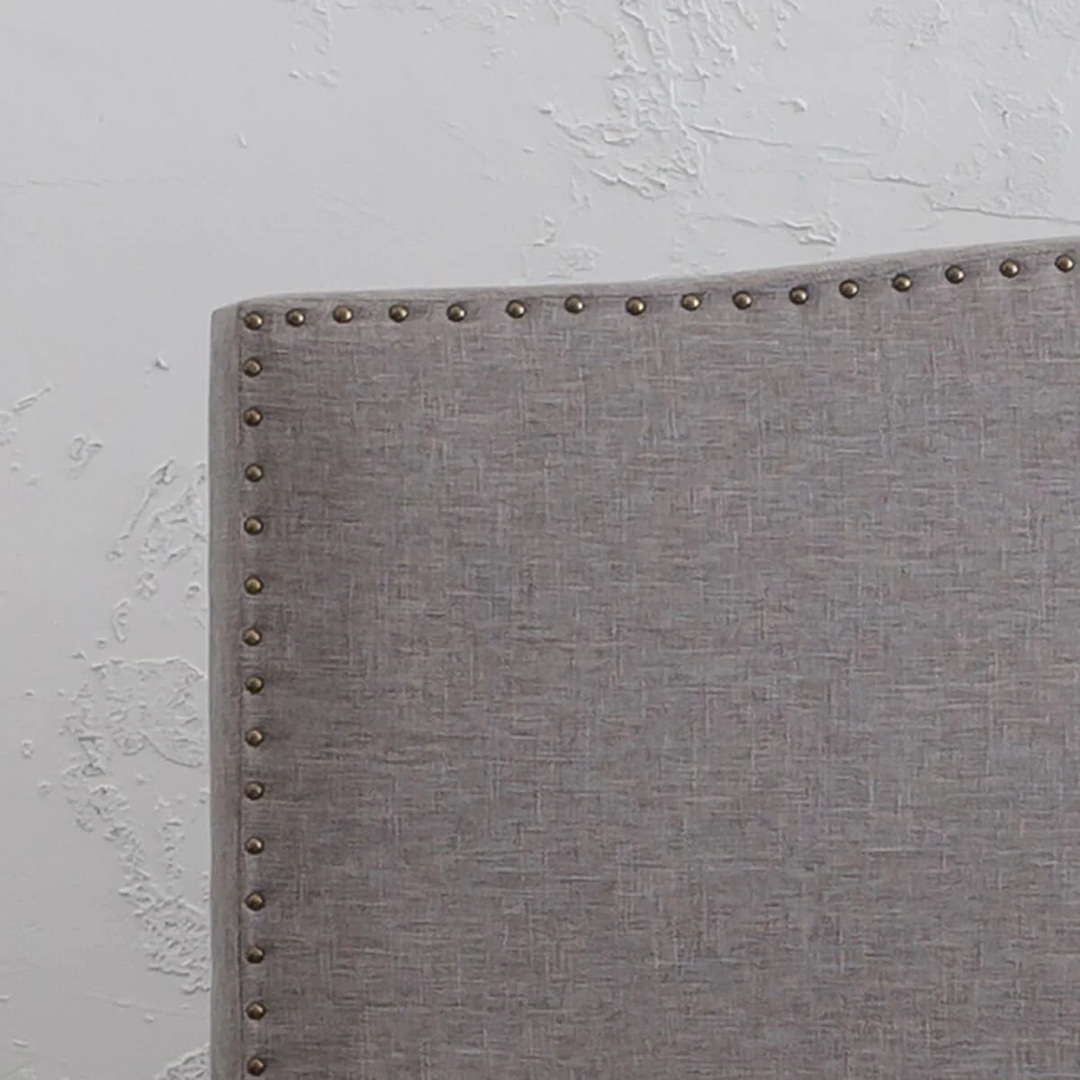 AVALON BED WITH STUDDED CURVE FRAME  |  GREY LINEN