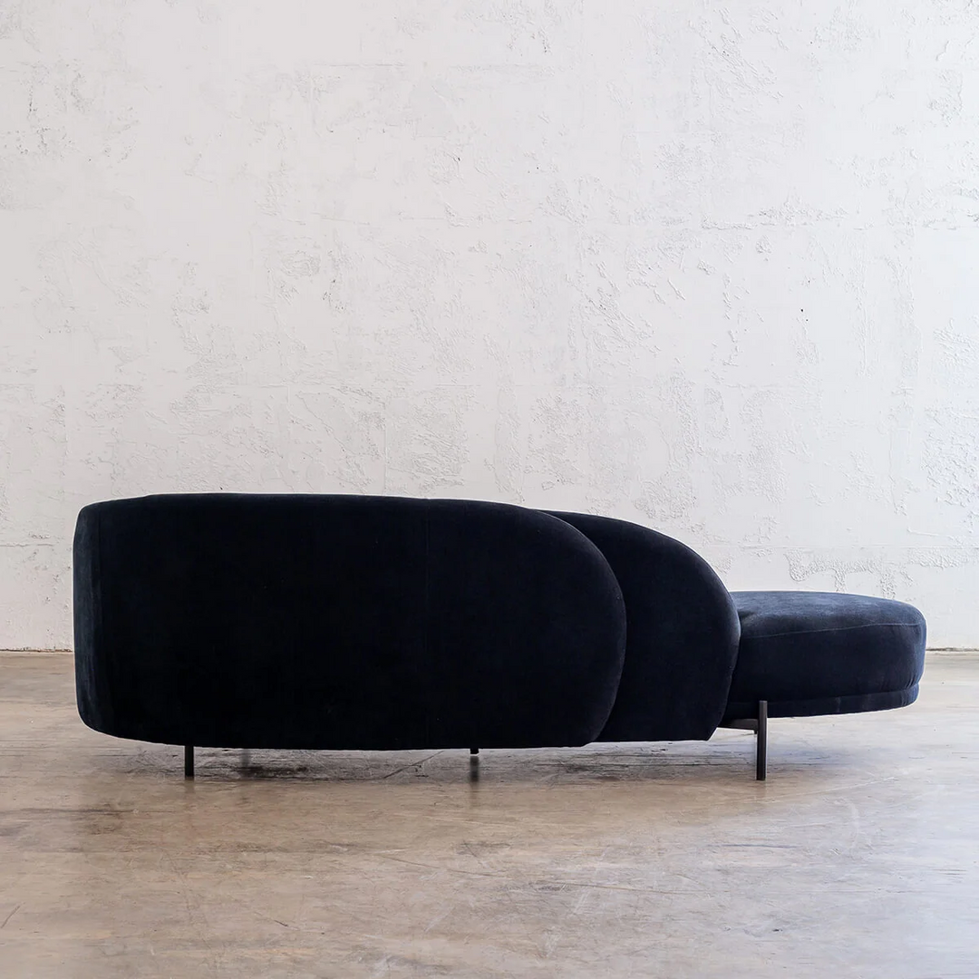 CARSON CURVE DAYBED SOFA  |  MIDNIGHT INK TEXTURED VELOUR