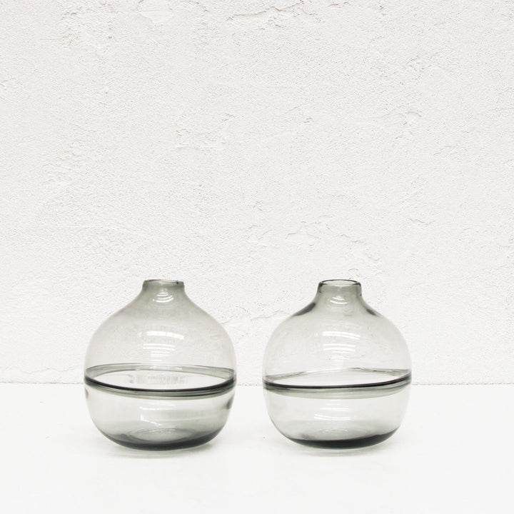 CENTRE RIDGE BOTTLE GLASS VASE BUNDLE X2  |  20CM  |  GREY