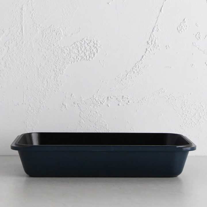 80% FINAL SALE  |  CHASSEUR  |  ROASTING PAN  |  LICORICE BLUE  |  40 X 26cm