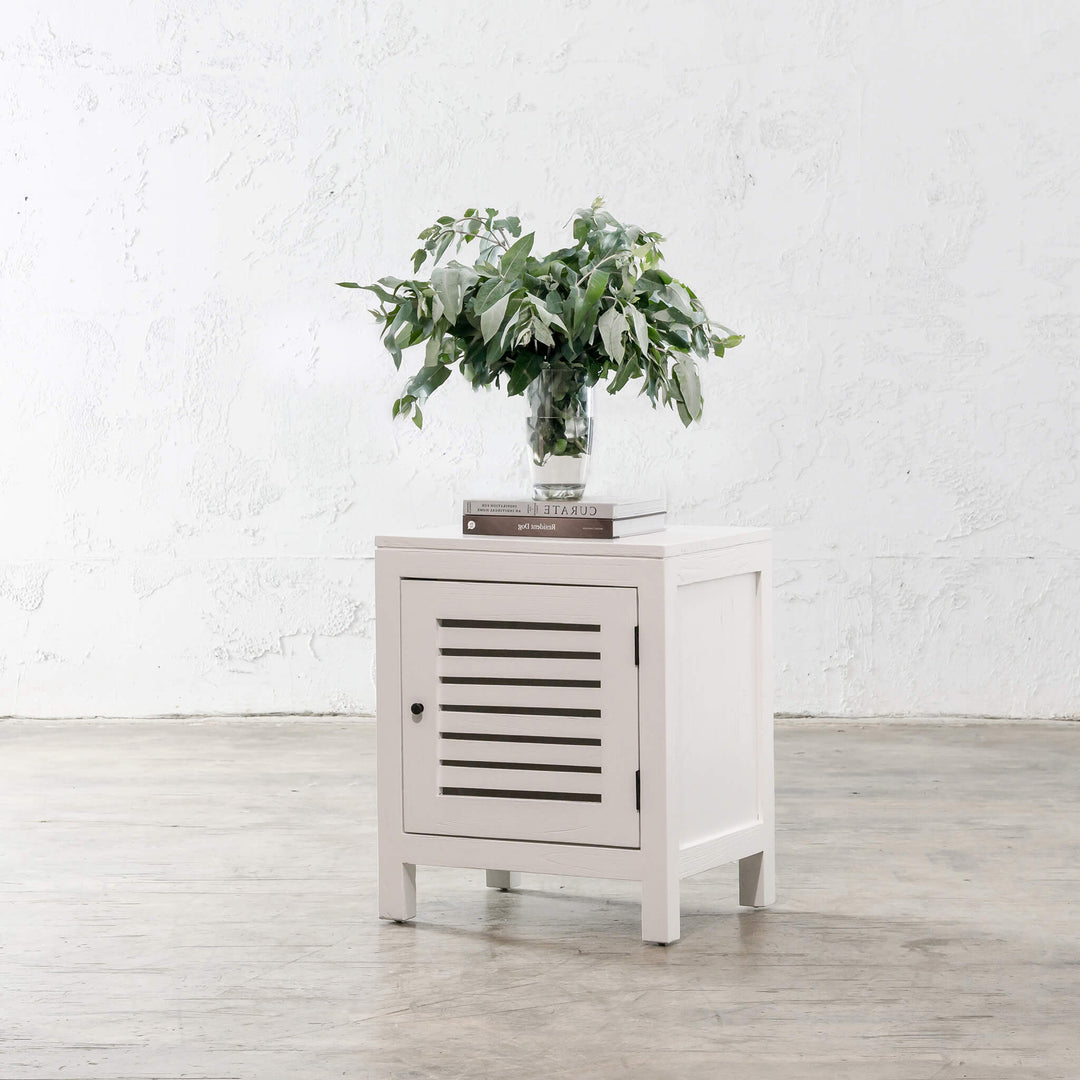 CONRAD SLATTED BED SIDE TABLE   |  WHITE GRAIN  |  RHS