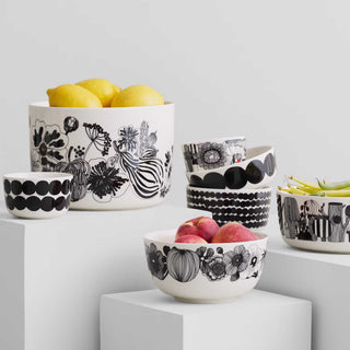 MARIMEKKO  |  OIVA SIIRTOLAPUUTARHA BLACK AND WHITE COLLECTION
