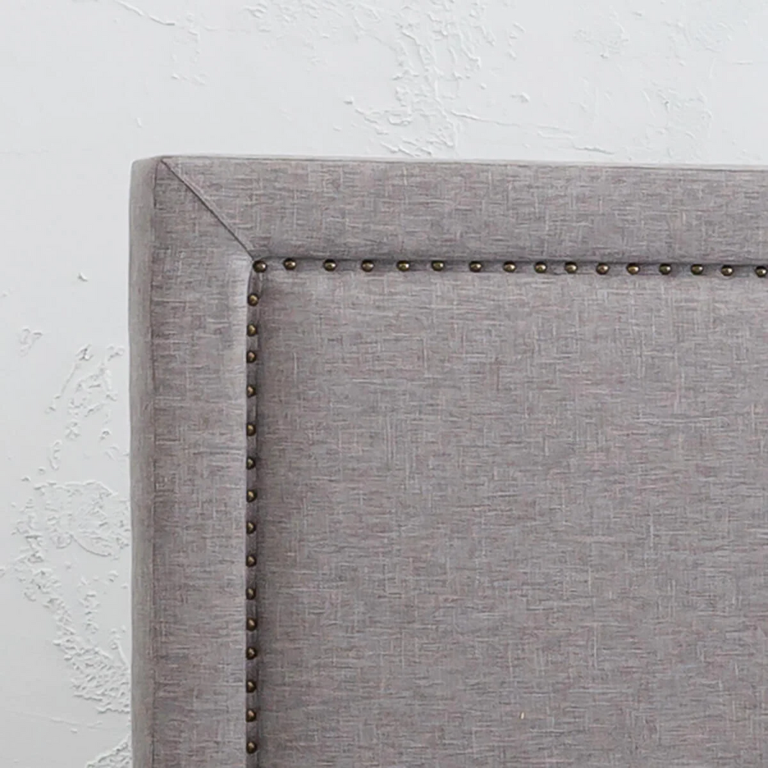 MARLE BED WITH STUDDED SQUARE FRAME  |  GREY LINEN