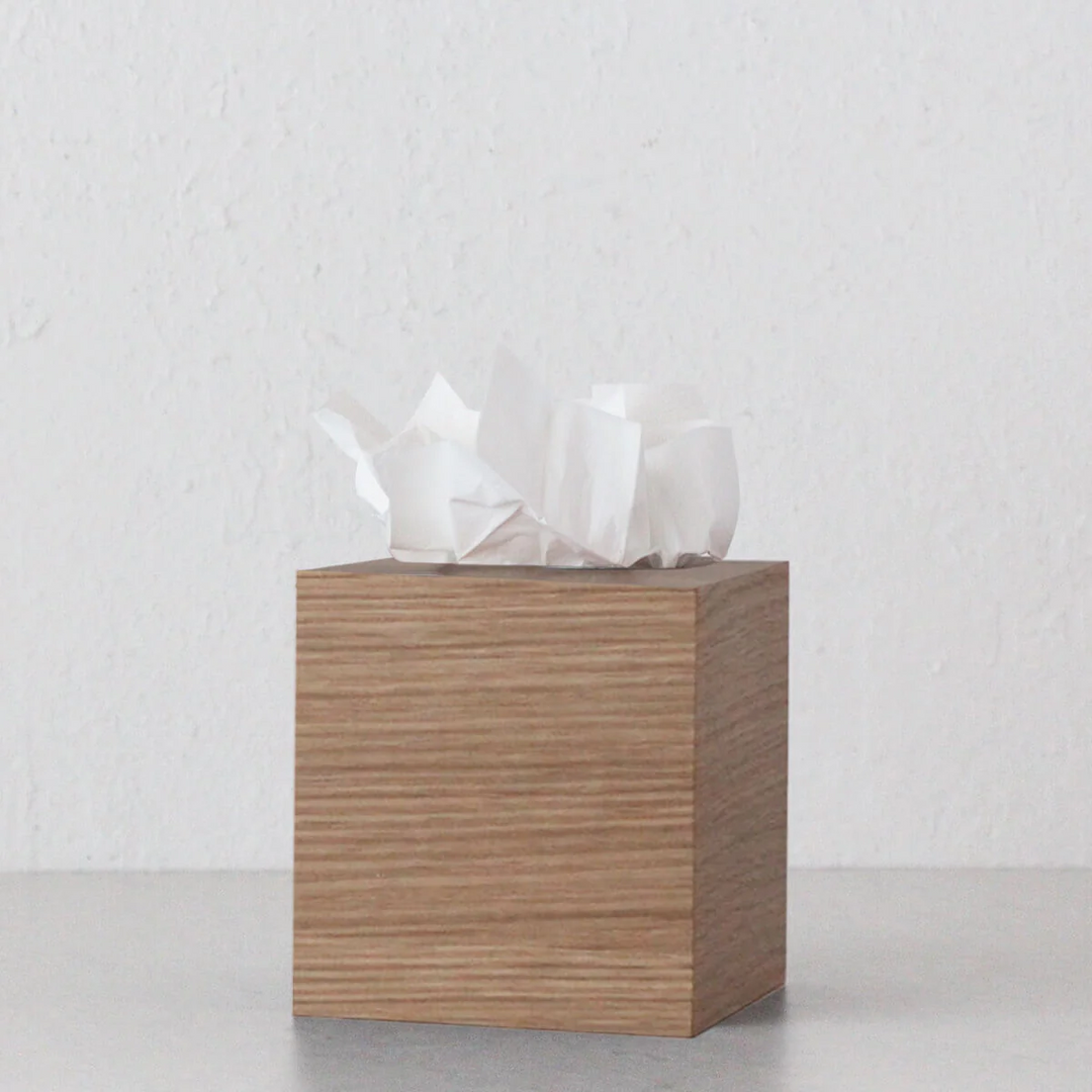OKU WOOD TISSUE BOX COVER  |  SQUARE  |  NATURAL