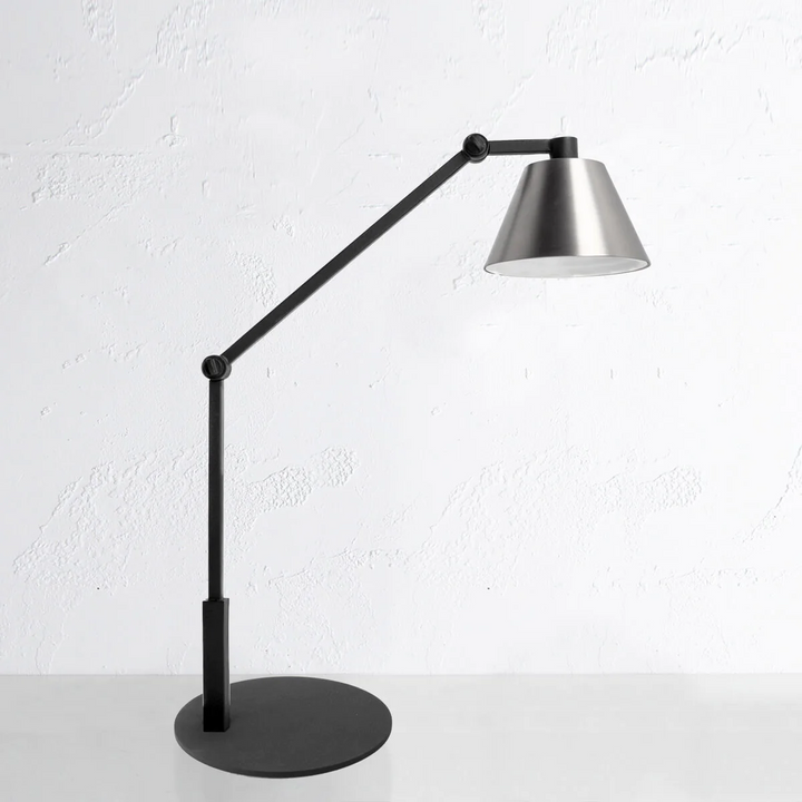 POLE TABLE LAMP  |  BLACK + NICKEL