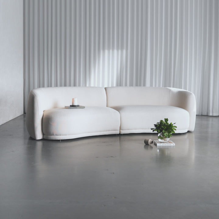 PURBECK CURVED SOFA  |  SKIMMING STONE WEAVE