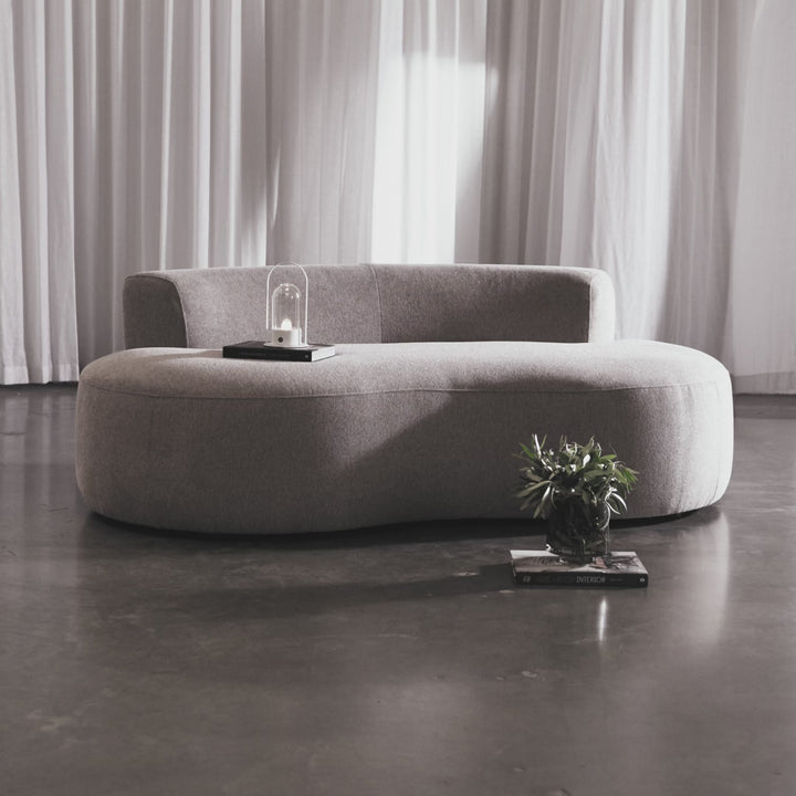 PILOTI WENDORF DAYBED SOFA  |  BEDARRA SAND