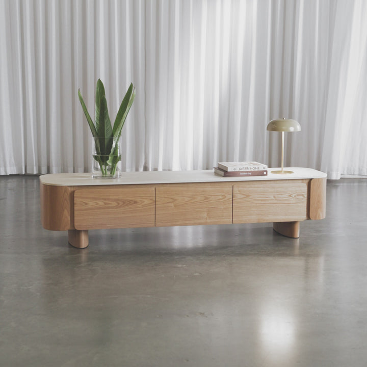 TREVELO ENTERTAINMENT UNIT  |  BIRCH ASH  WOOD GRAIN  |  TRAVENTINE TUMBLED BEIGE