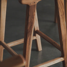 MALAND OLIVE LEATHER HIDE CHAIR COLLECTION.mp4