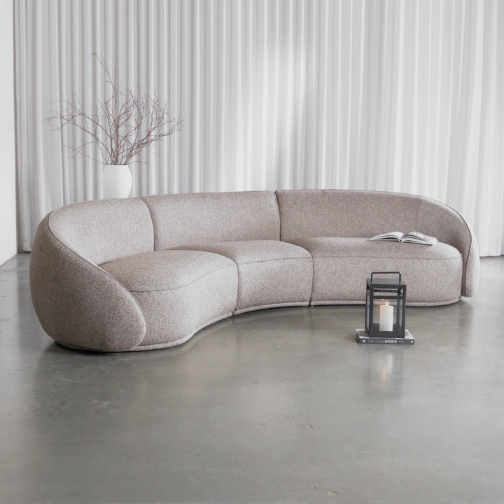CARSON LINCOLN CURVED 3S SOFA  |  BANYON TREE BARK