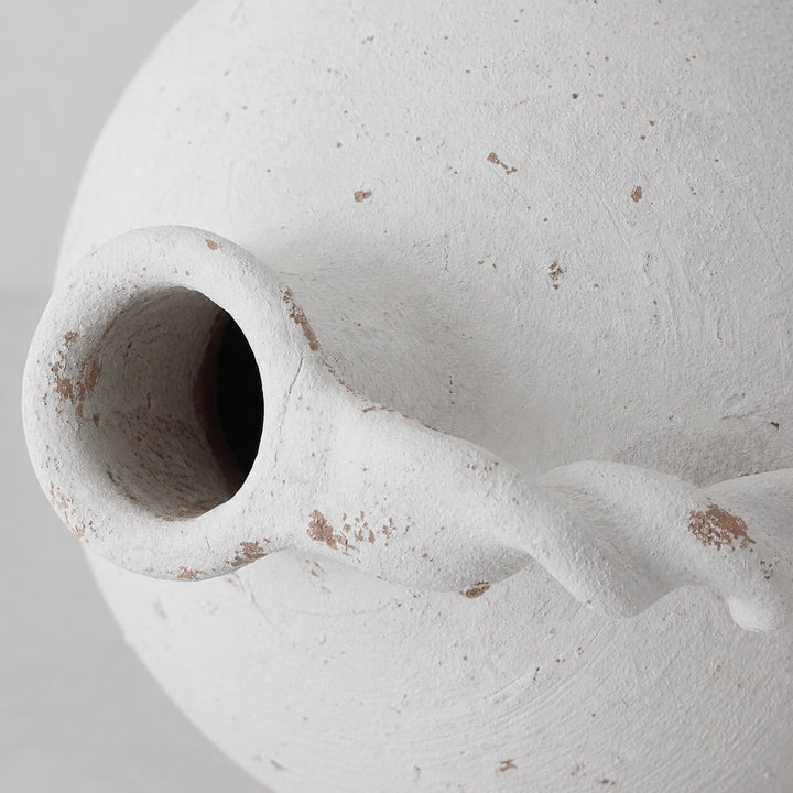 SALETTA VESSEl  |  23CM SINGLE HANDLE  |  WHITE TERRACOTTA