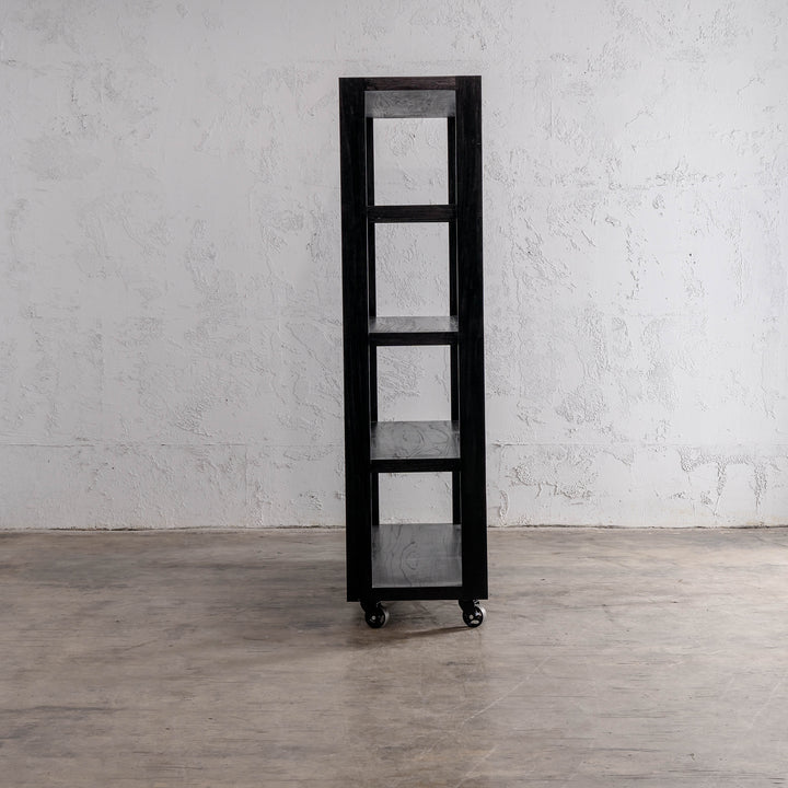 AMARA CONRAD BAKERS SHELF  |  BLACK GRAIN END VIEW