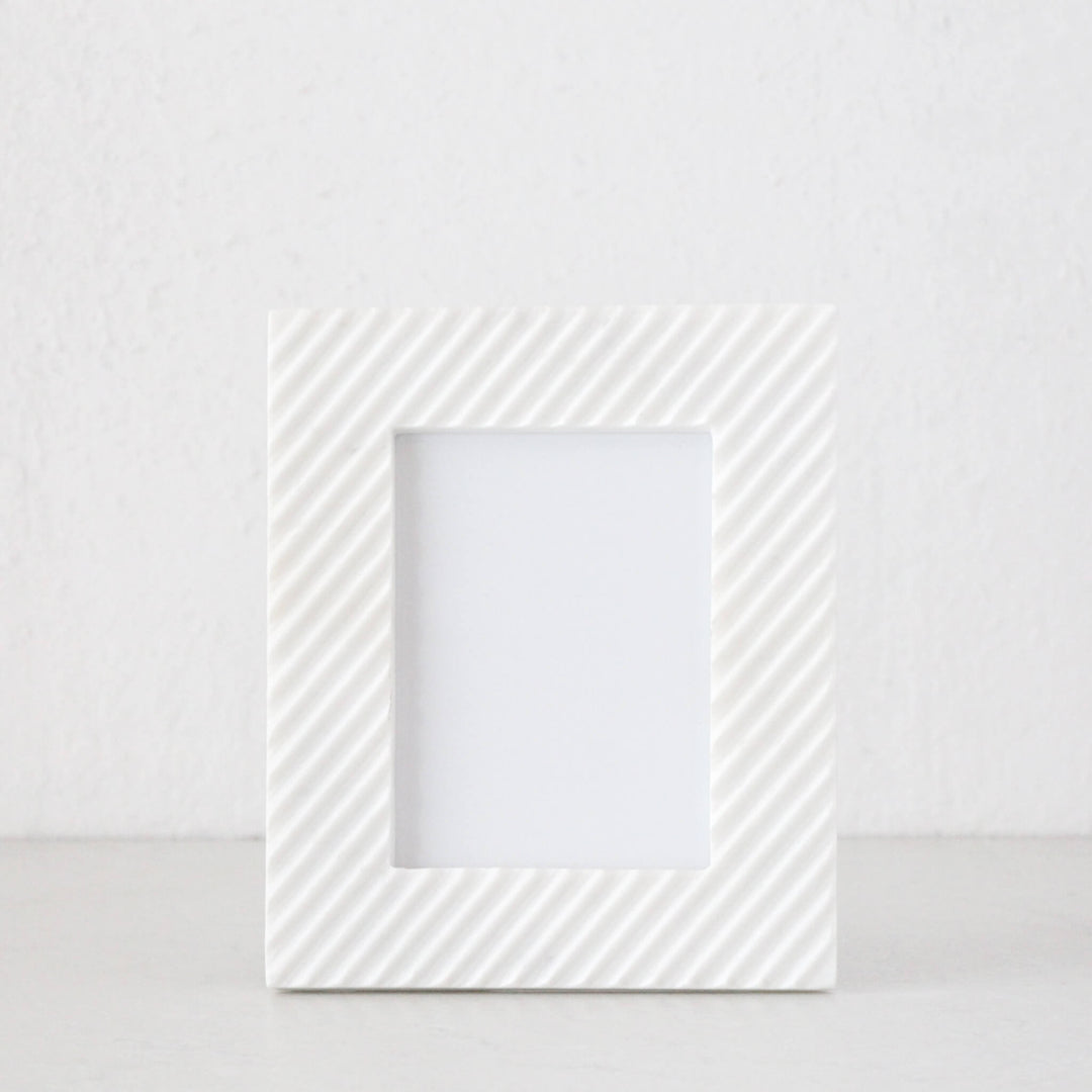 AMARA MARBLE PHOTO FRAME | 5x7 | WHITE MARBLE | SET OF 2