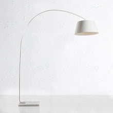 ARC FLOOR LAMP  |  WHITE