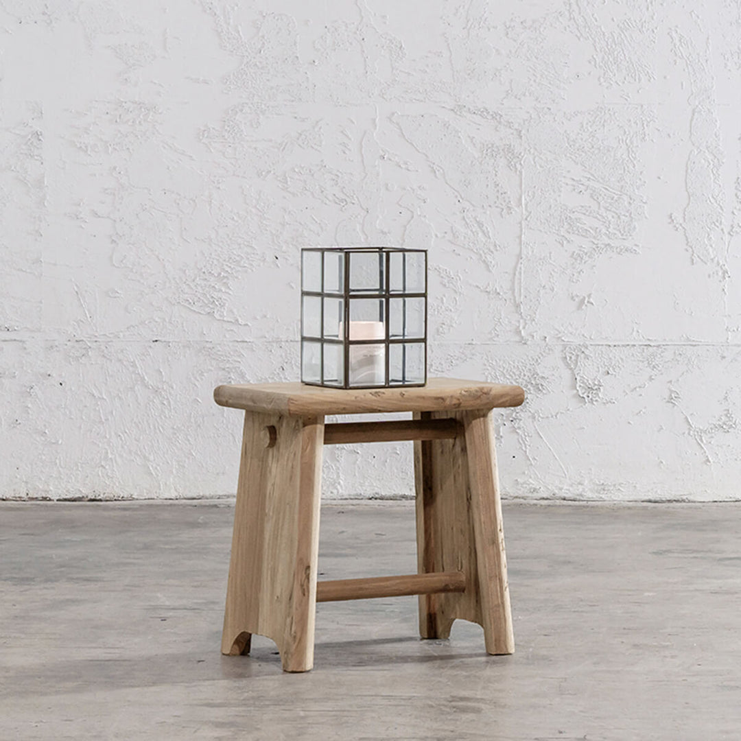 CAPRETTA ELM CREATORS STOOL  |  BLEACHED BRISTLE